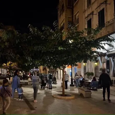 Habibi Tu Silver Gate Diocletians Palac سبليت