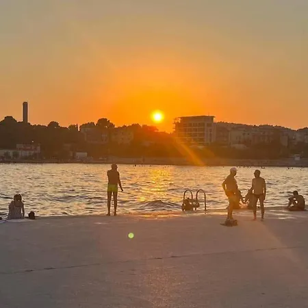 Habibi Tu Silver Gate Diocletians Palac Hostel Split