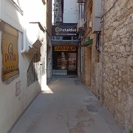 Auberge de jeunesse Habibi Tu Silver Gate Diocletians Palac