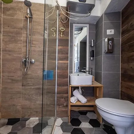 Habibi Tu Silver Gate Diocletians Palac Hostel Split