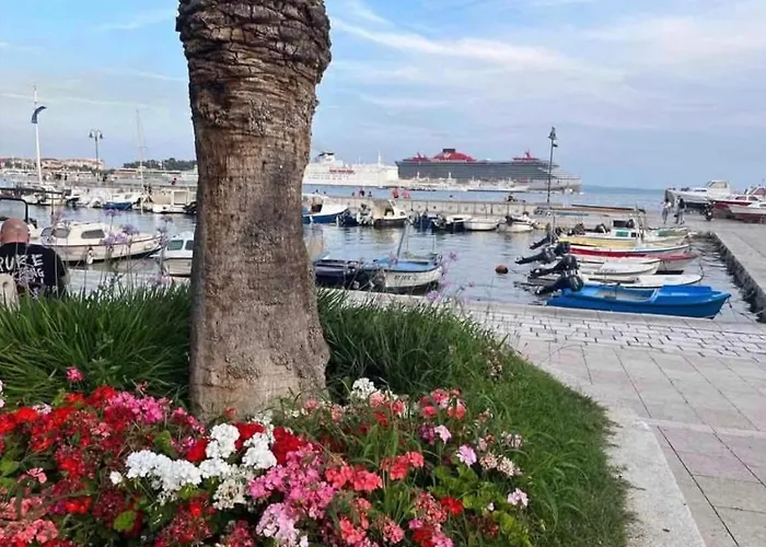 Habibi Tu Silver Gate Diocletians Palac Hostel