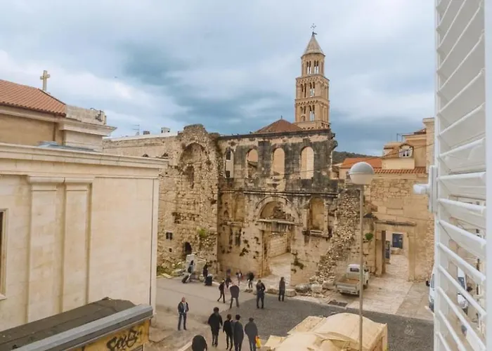 Hostel Habibi Tu Silver Gate Diocletians Palac Σπλιτ
