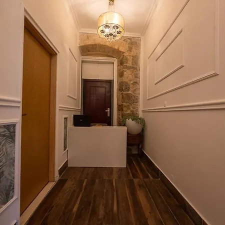 Hostel Habibi Tu Silver Gate Diocletians Palac